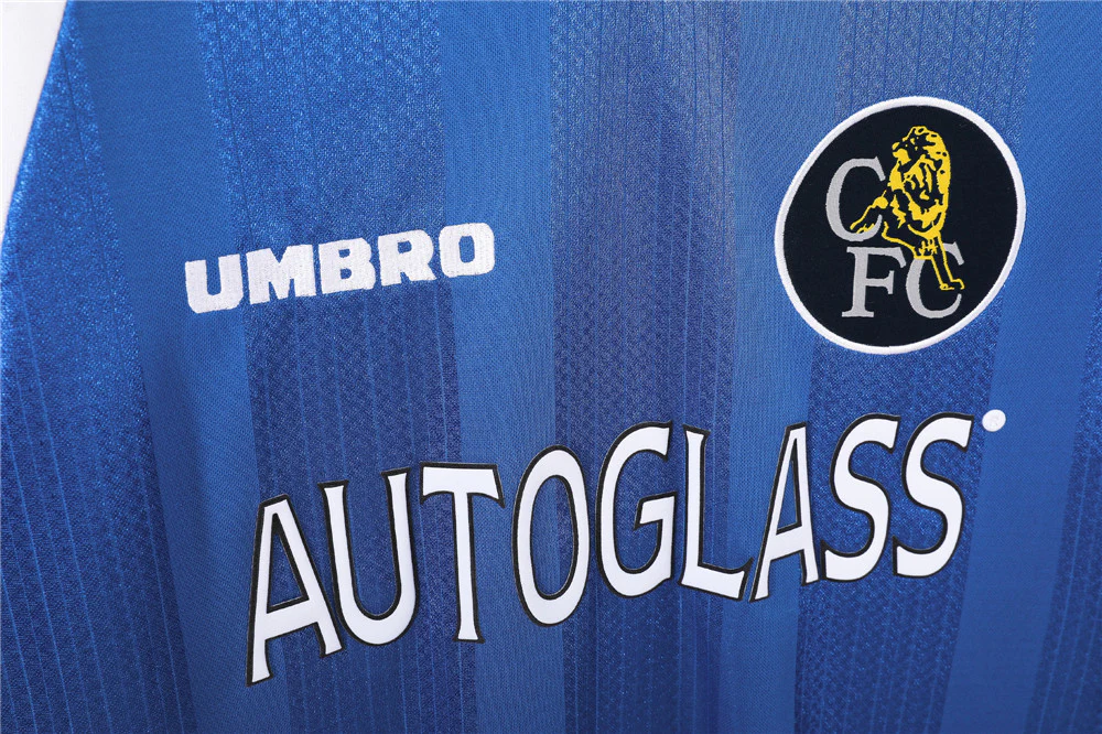 Chelsea Home Retro Jersey 1997/99 - Image 5