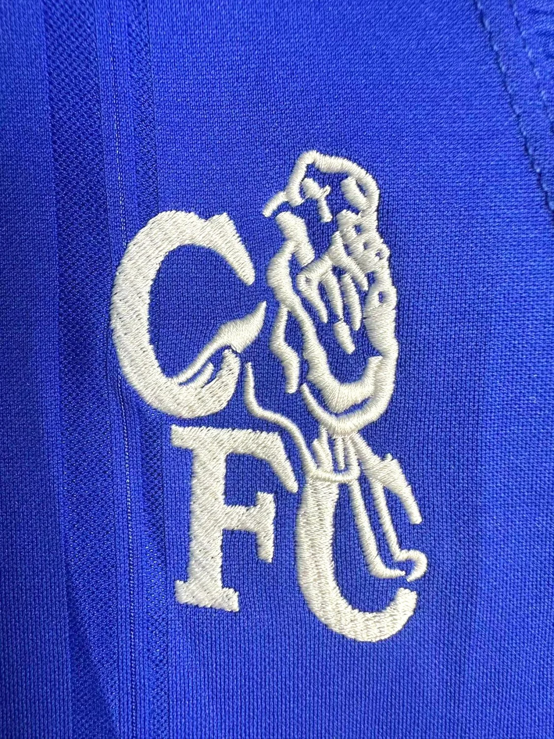 Chelsea Home Retro Jersey 1999/01 - Image 7