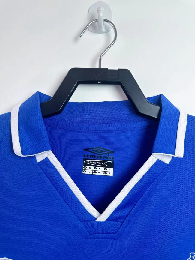 Chelsea Home Retro Jersey 2001/03 - Image 3