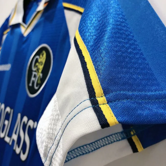 Chelsea Home Retro Jersey 97/99 - Image 8