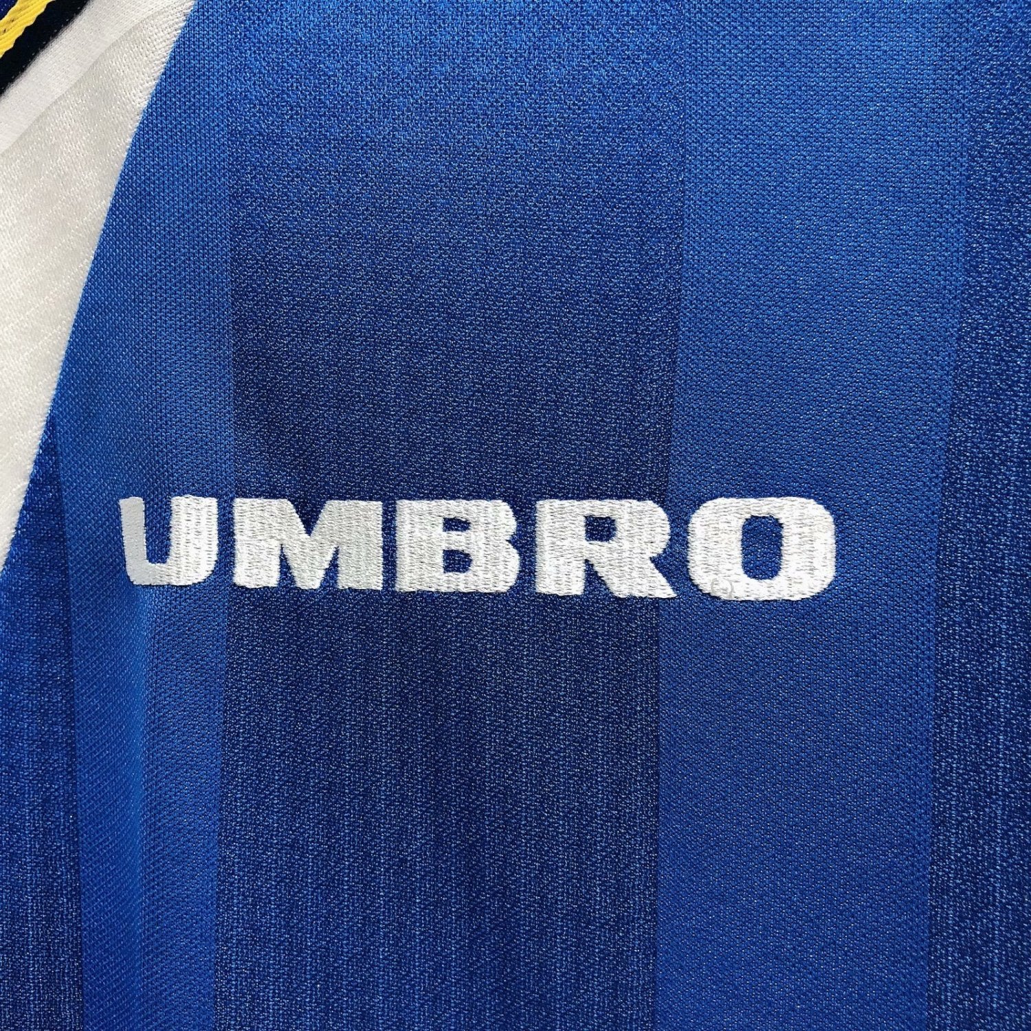 Chelsea Home Retro Jersey 97/99 - Image 5