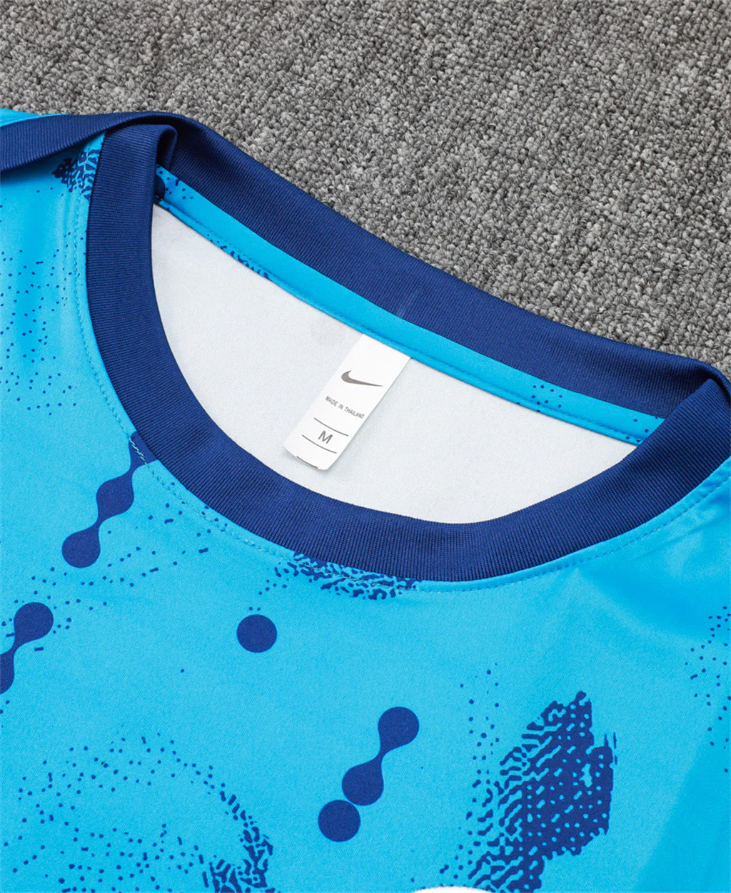 Chelsea Training Jersey 24/25 - Image 3