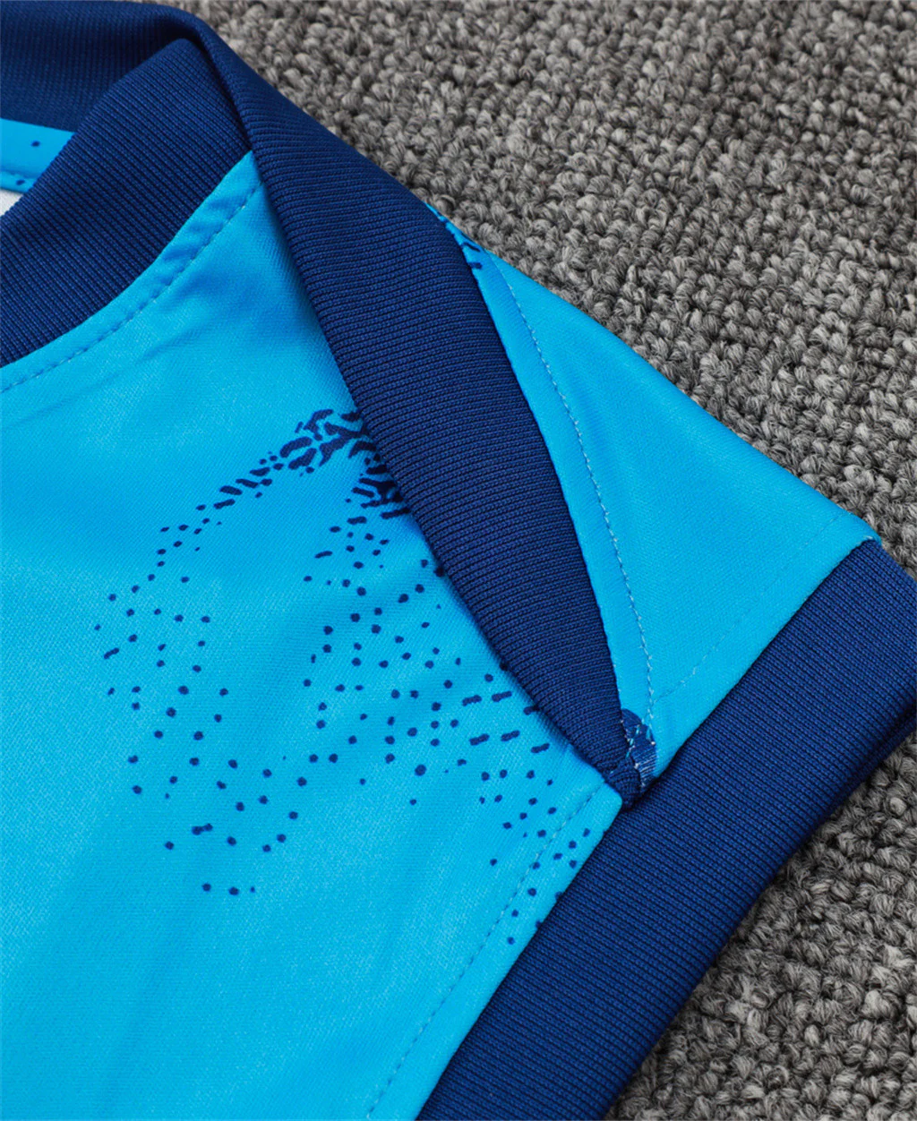 Chelsea Training Jersey 24/25 - Image 4