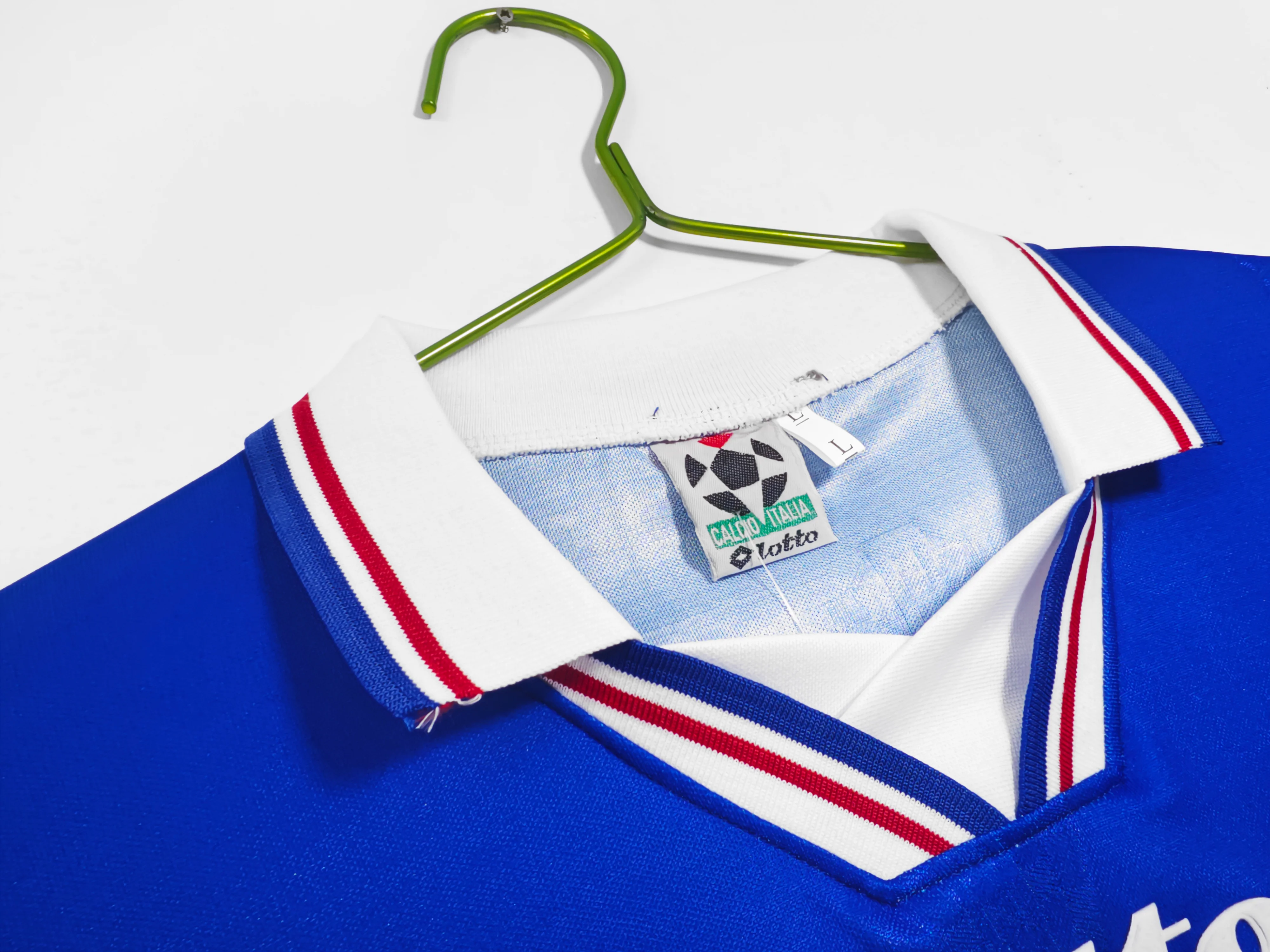 Croatia Away Retro Jersey 1998 - Image 9
