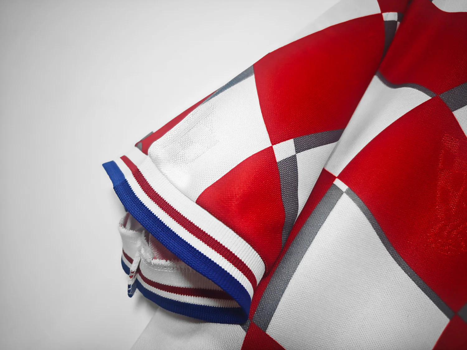 Croatia Home Retro Jersey 1998 - Image 11