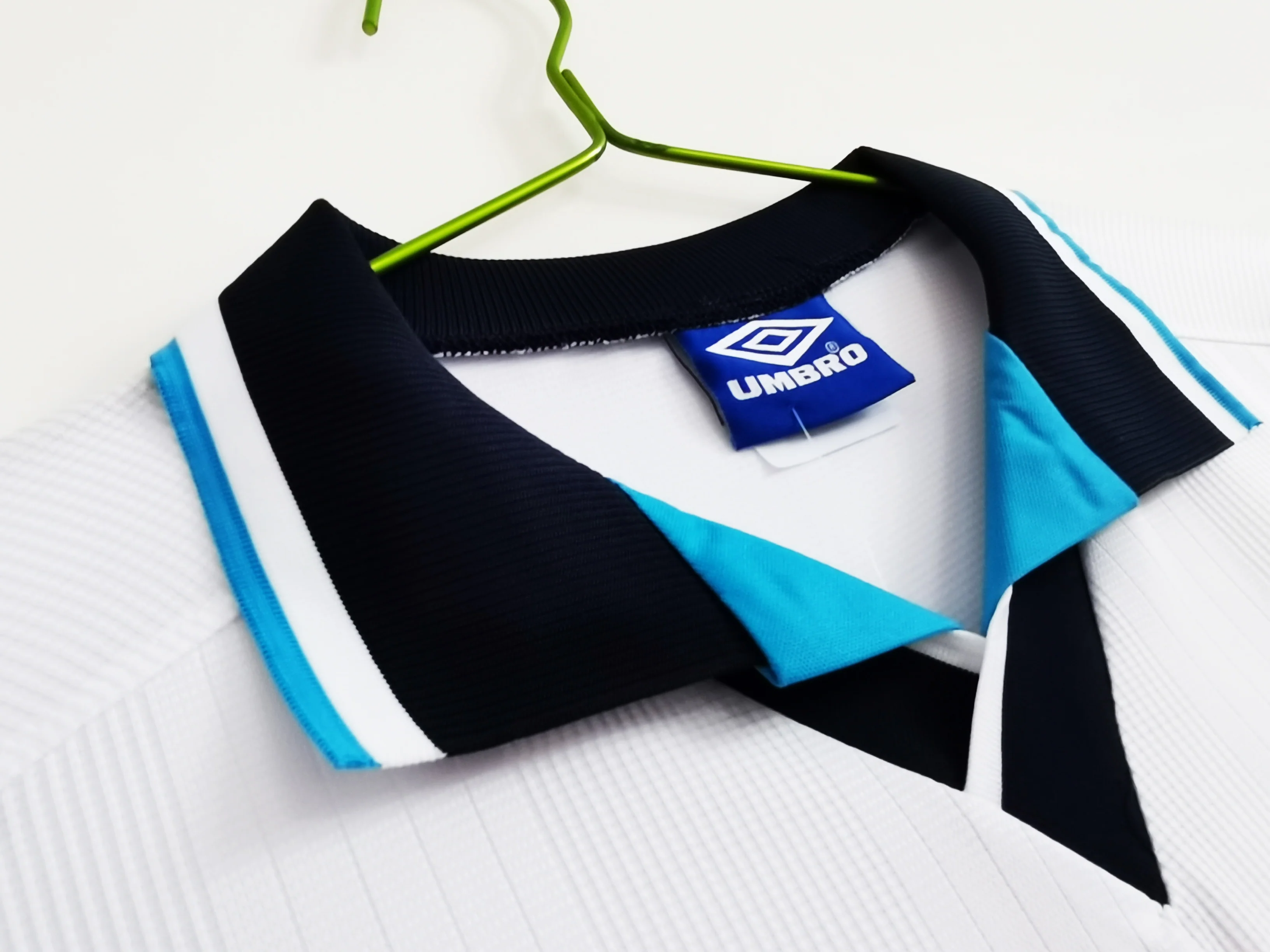 England Retro Home Jersey 1996 - Image 5