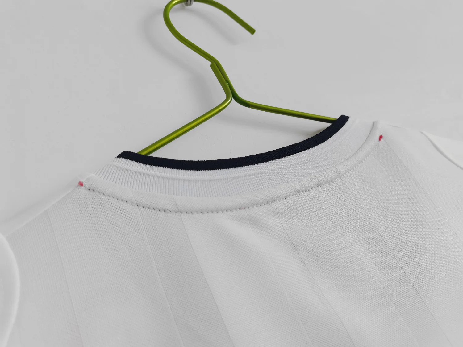 England Retro Home Jersey 2001/03 - Image 11