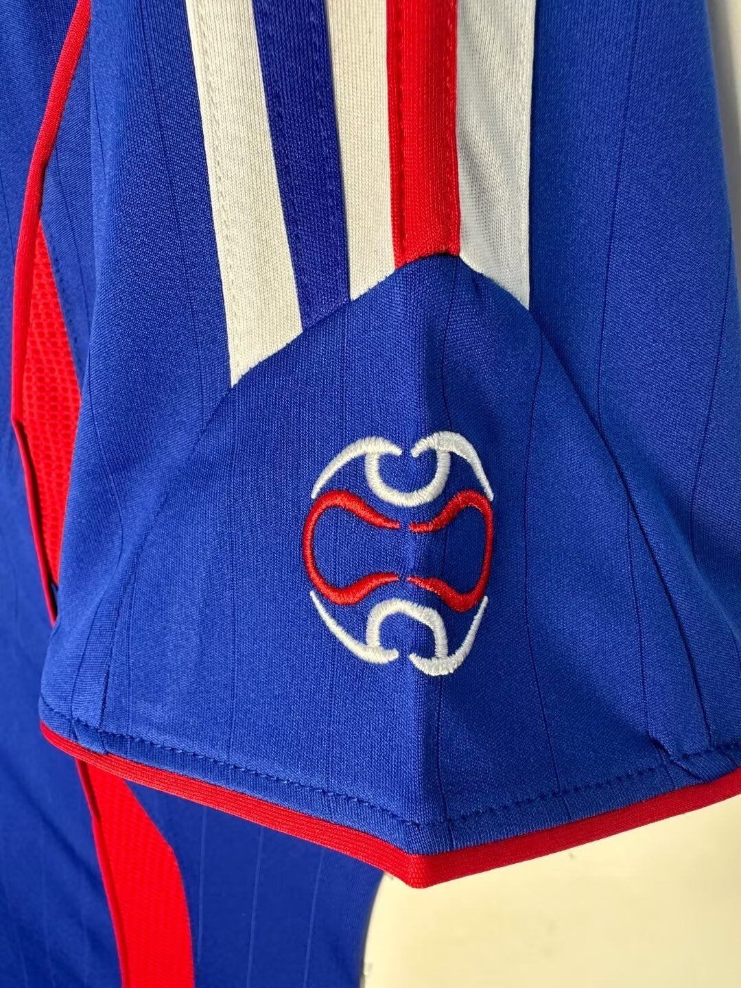 France Home Retro Jersey 2006/07 - Image 7