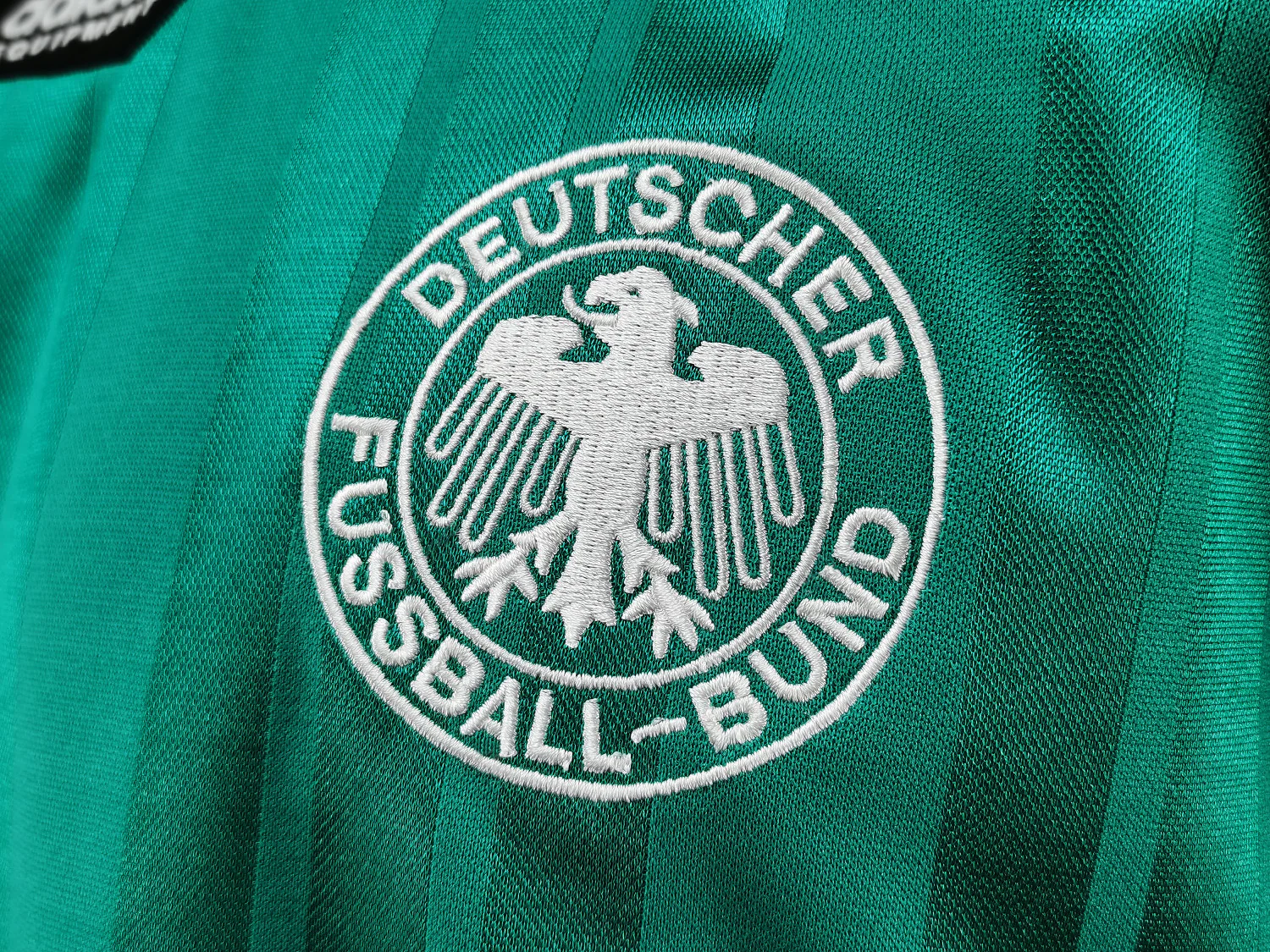 Germany Away Retro Jersey 1992/1994 - Image 6