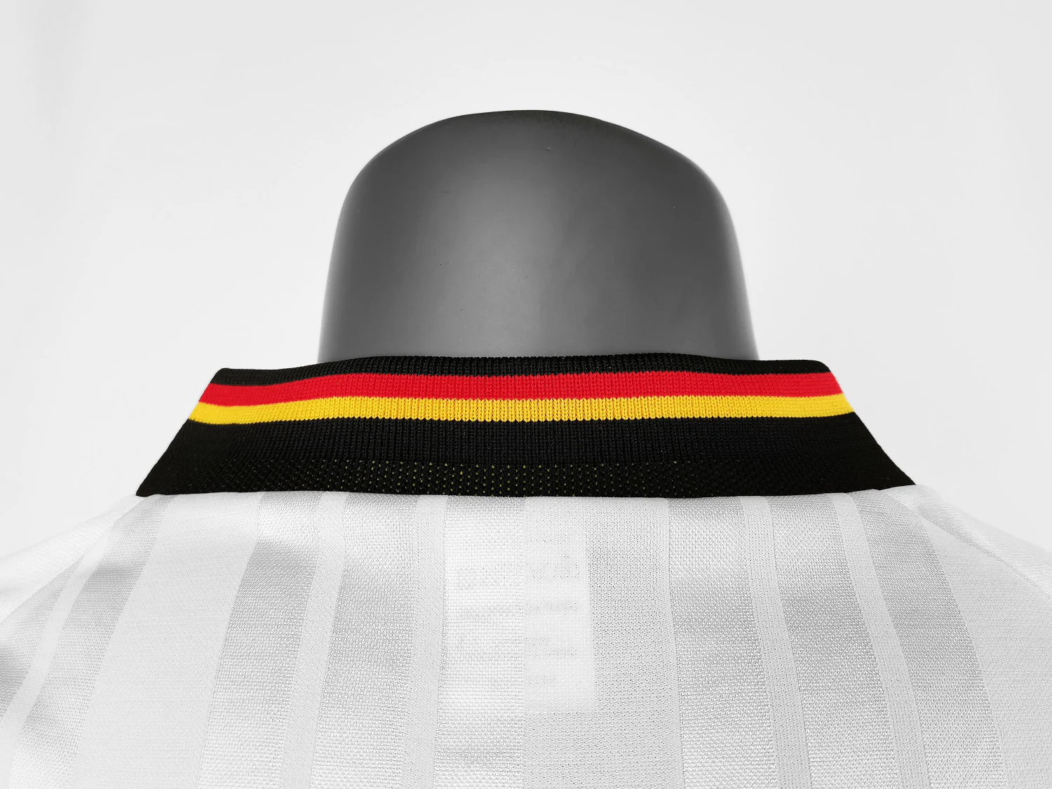 Germany Home Retro Jersey 1992/1994 - Image 3