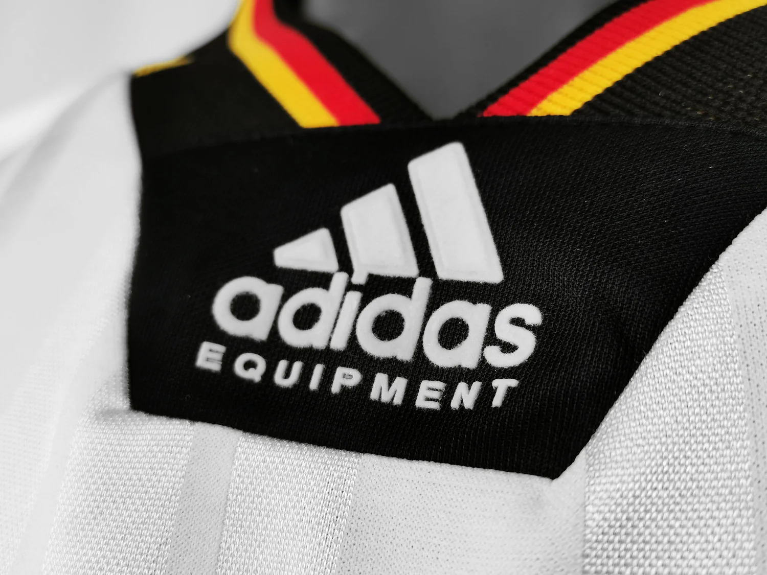 Germany Home Retro Jersey 1992/1994 - Image 7