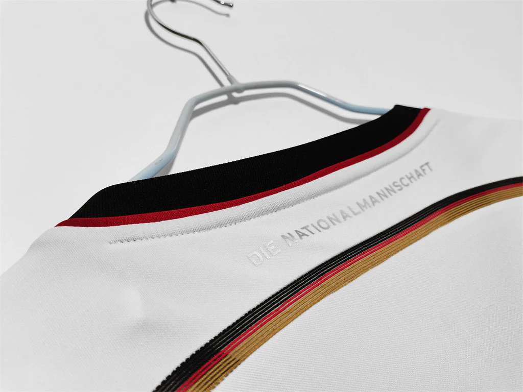Germany Home Retro Jersey 2014/15 - Image 4