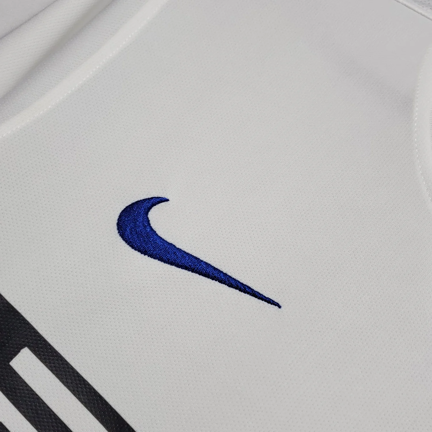 Inter Milan Away Retro Jersey 2010/11 - Image 5