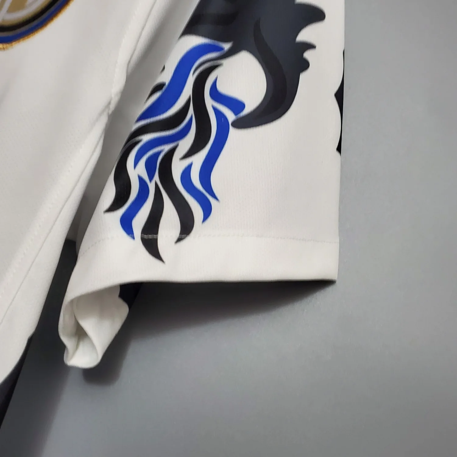 Inter Milan Away Retro Jersey 2010/11 - Image 6
