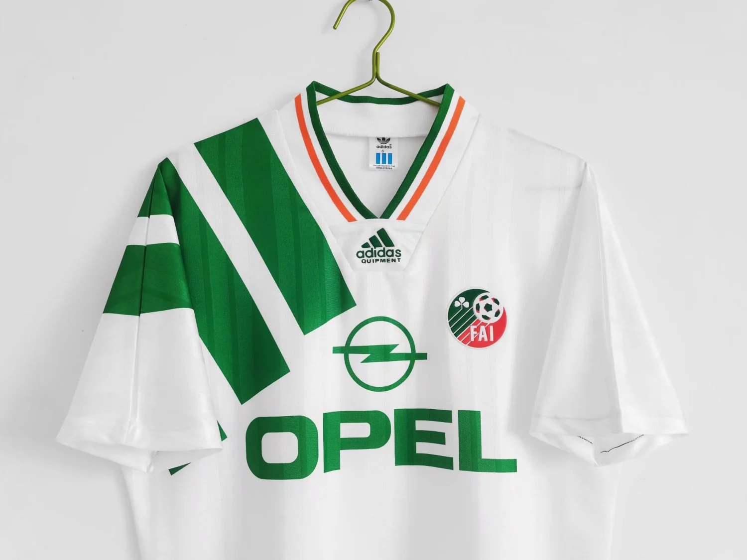 Ireland Retro Away Jersey 1992/94 - Image 3