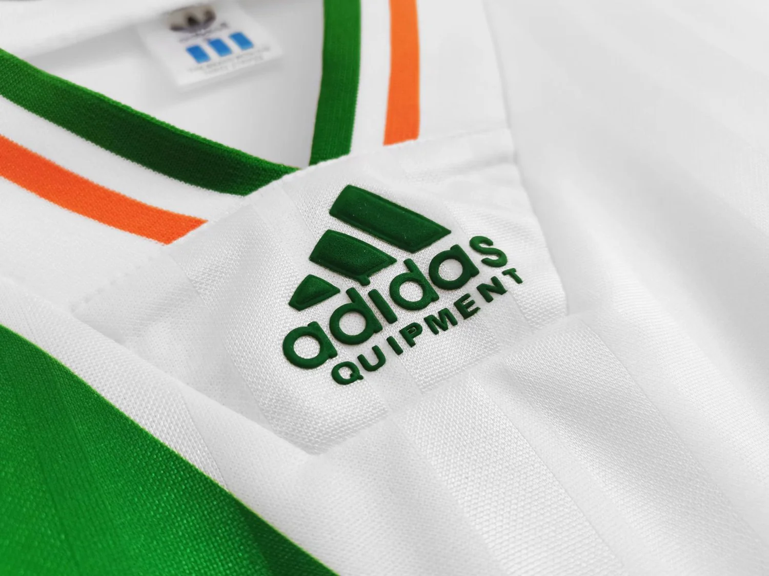 Ireland Retro Away Jersey 1992/94 - Image 7
