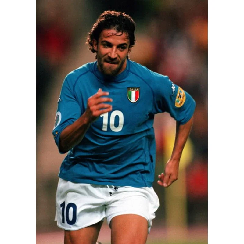 Italy Retro Home Jersey 2000 - Image 7