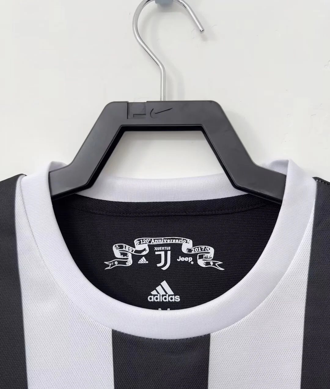 Juventus 120 Anniversary Retro Jersey - Image 3