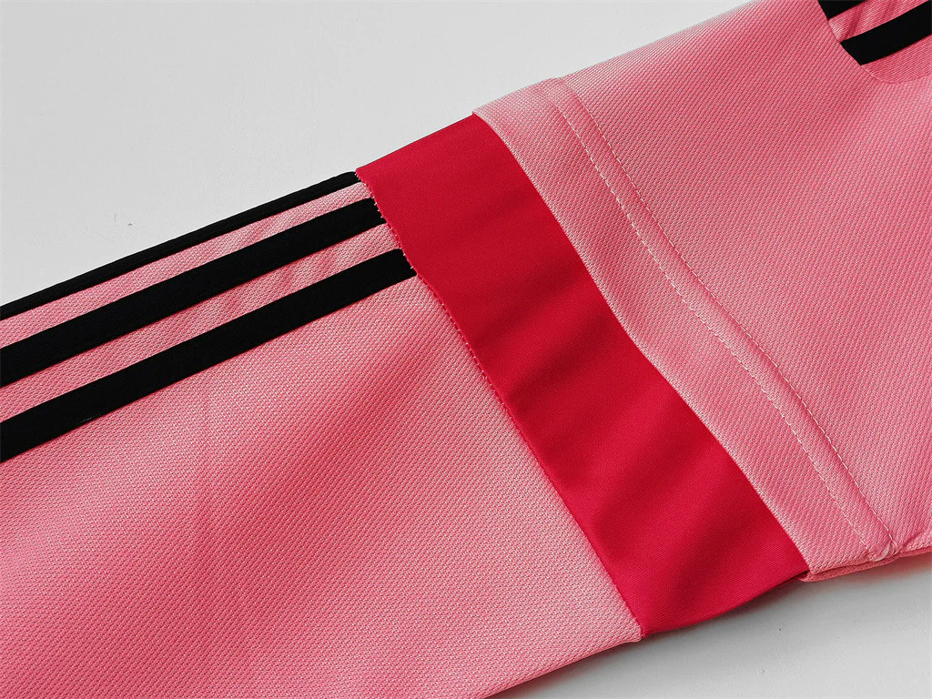 Juventus Away Long Sleeve Retro Jersey 2015/16 - Image 3