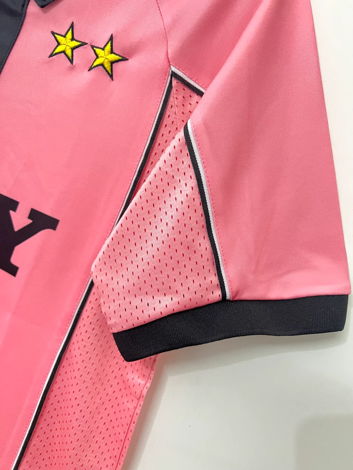 Juventus Away Retro Jersey 1997/98 - Image 7