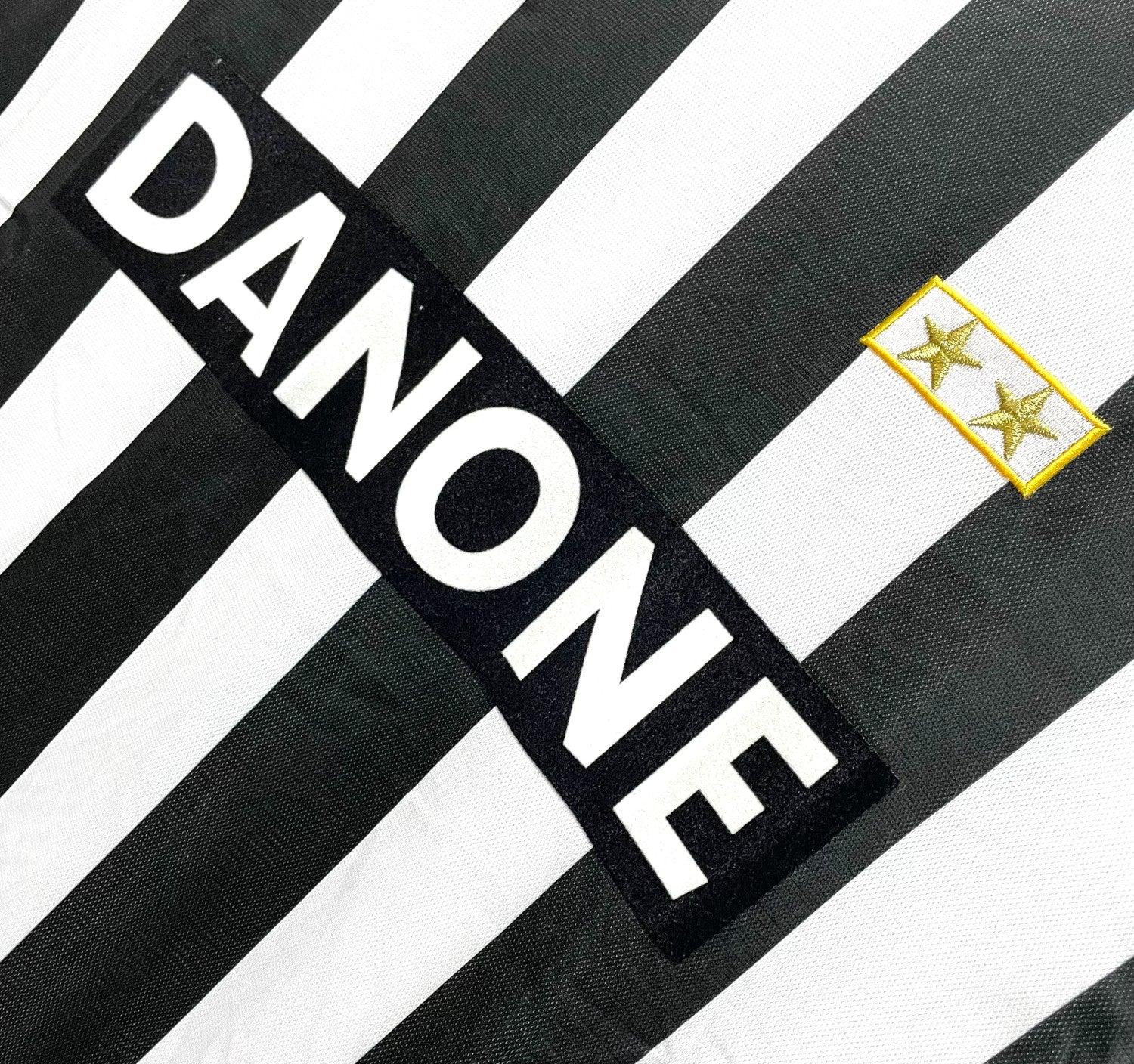 Juventus Home Retro Jersey 1992/94 - Image 4