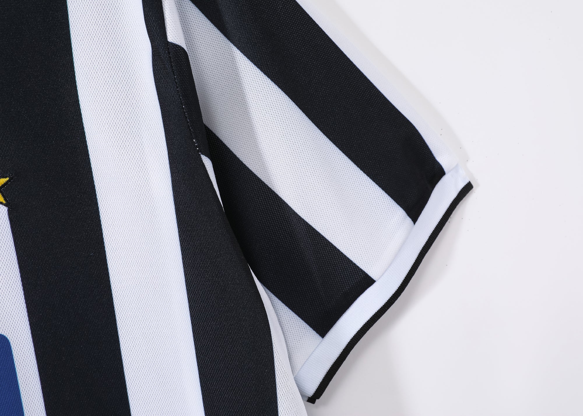 Juventus Home Retro Jersey 1994/95 - Image 5