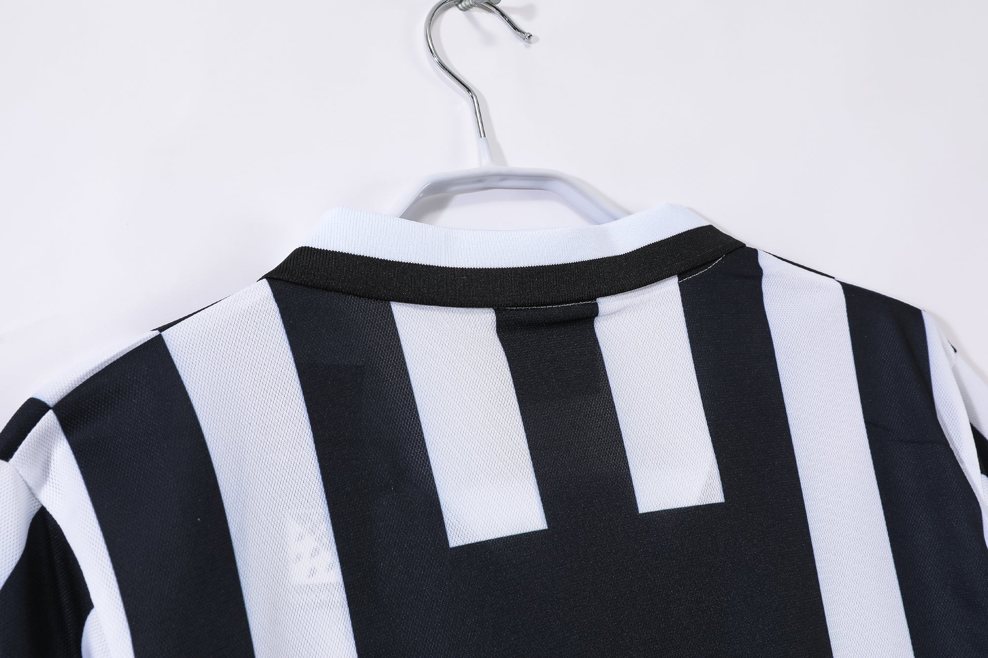 Juventus Home Retro Jersey 1994/95 - Image 9