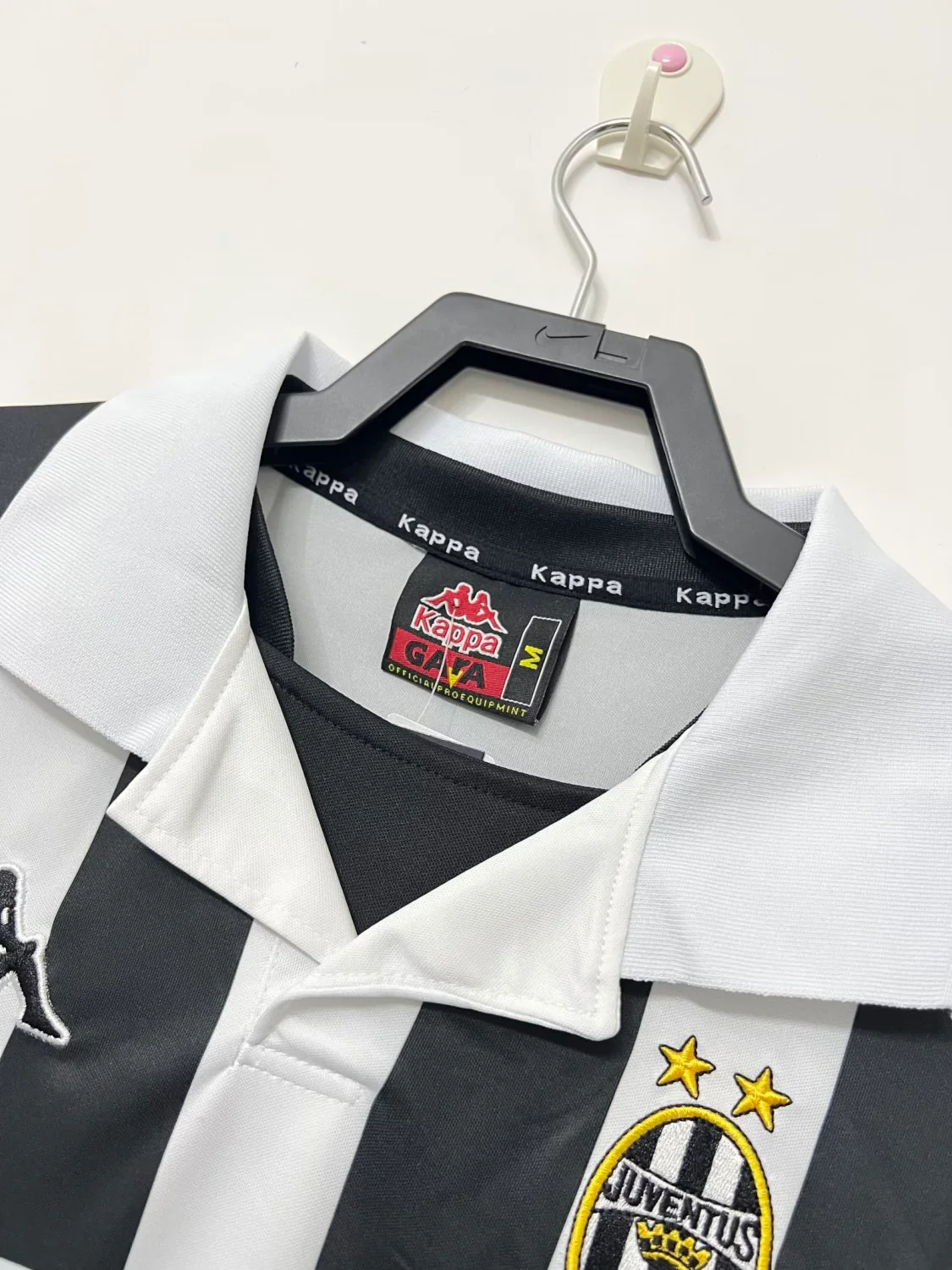 Juventus Home Retro Jersey 1999/00 - Image 3