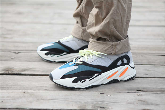 Kanye West x Yeezy Runner Boost 700 Black Green B75571 - Image 16