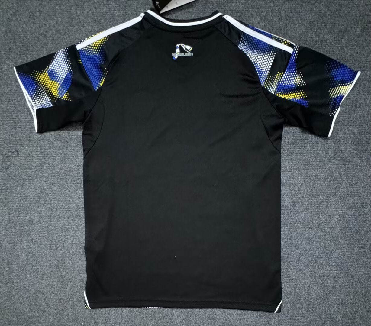 Leeds United Third Man Jersey 25/26 - Image 4