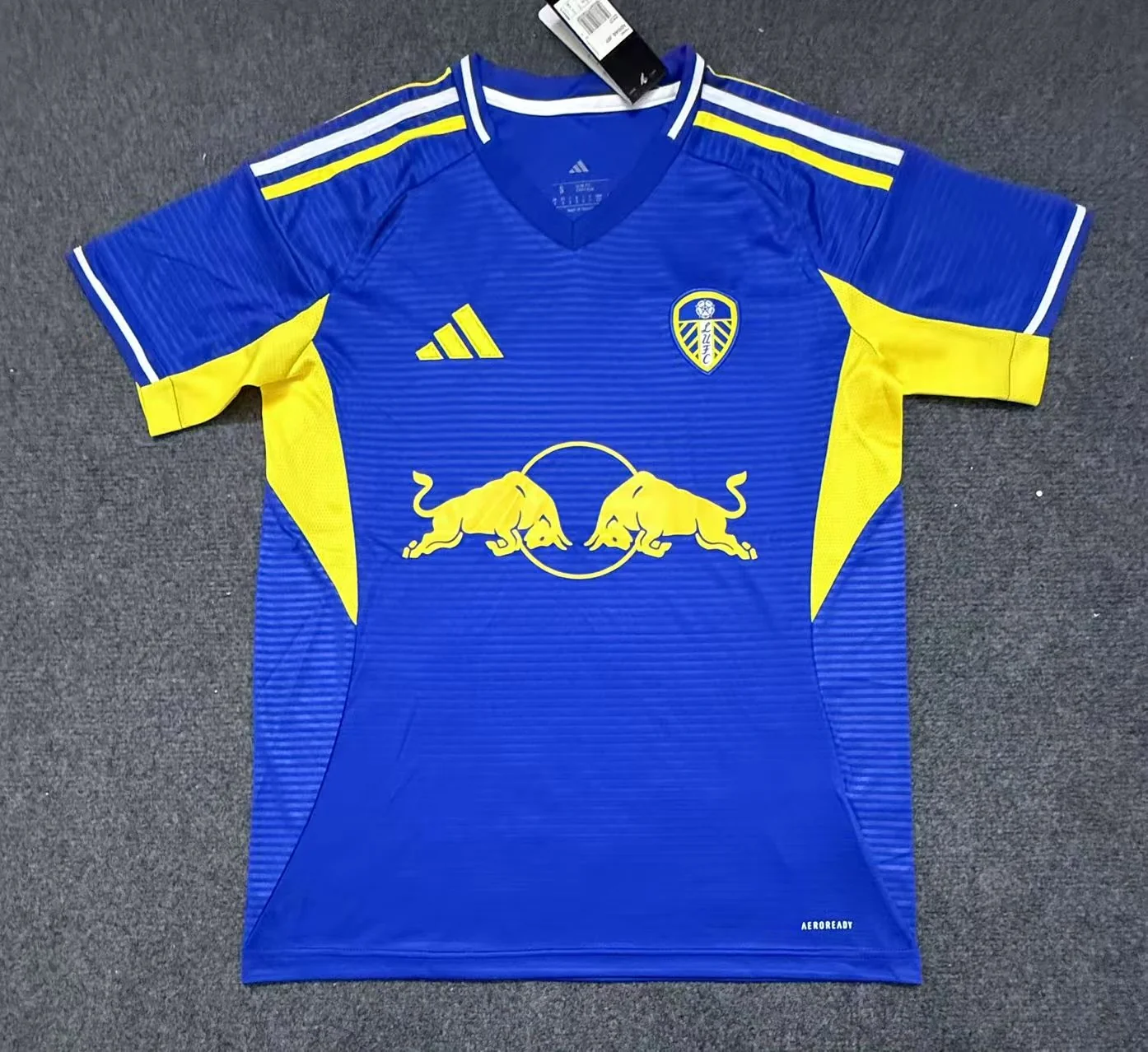 Leeds United Away Man Jersey 25/26 - Image 3