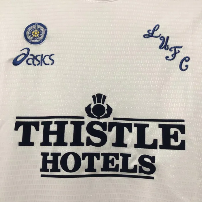 Leeds United Home Retro Jersey 1995/96 - Image 4