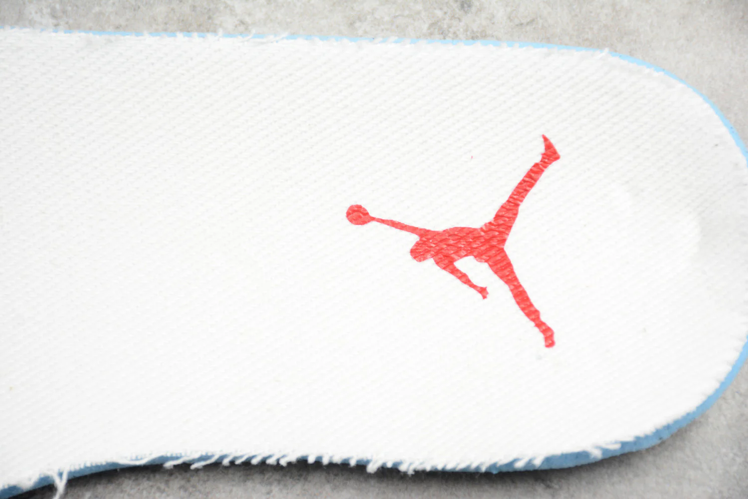Levi's x Air Jordan 4 “White” AO2571-100 - Image 12