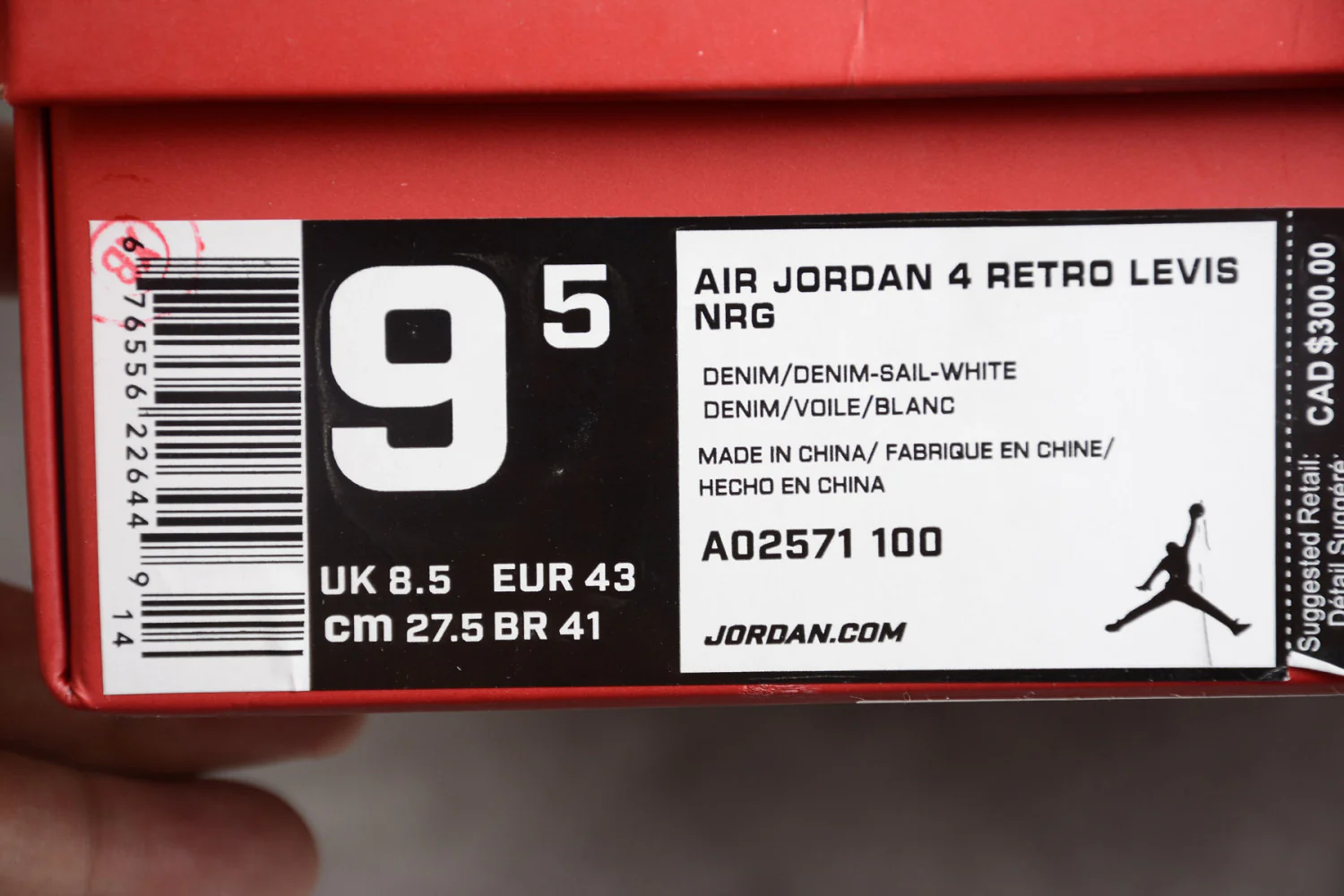 Levi's x Air Jordan 4 “White” AO2571-100 - Image 13