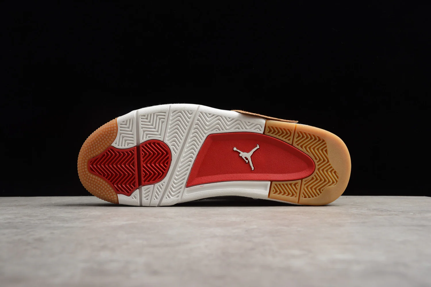 Levi's x Air Jordan 4 “White” AO2571-100 - Image 5