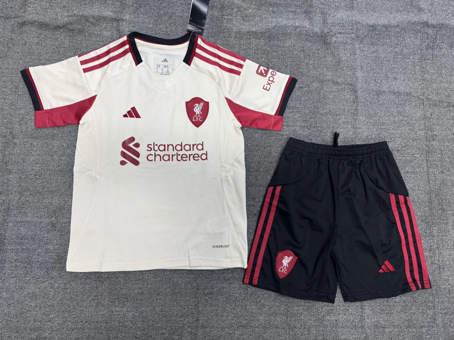 Liverpool Away Kids Suit 25/26- CHAMPIONS 20 - Image 2