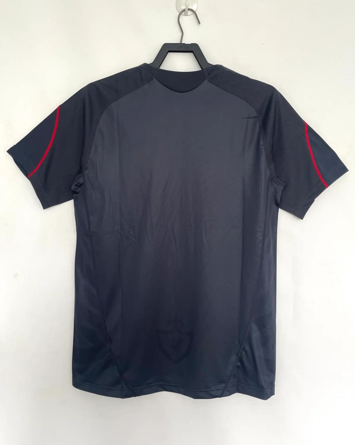 Liverpool Away Retro Jersey 2009/10 - Image 2