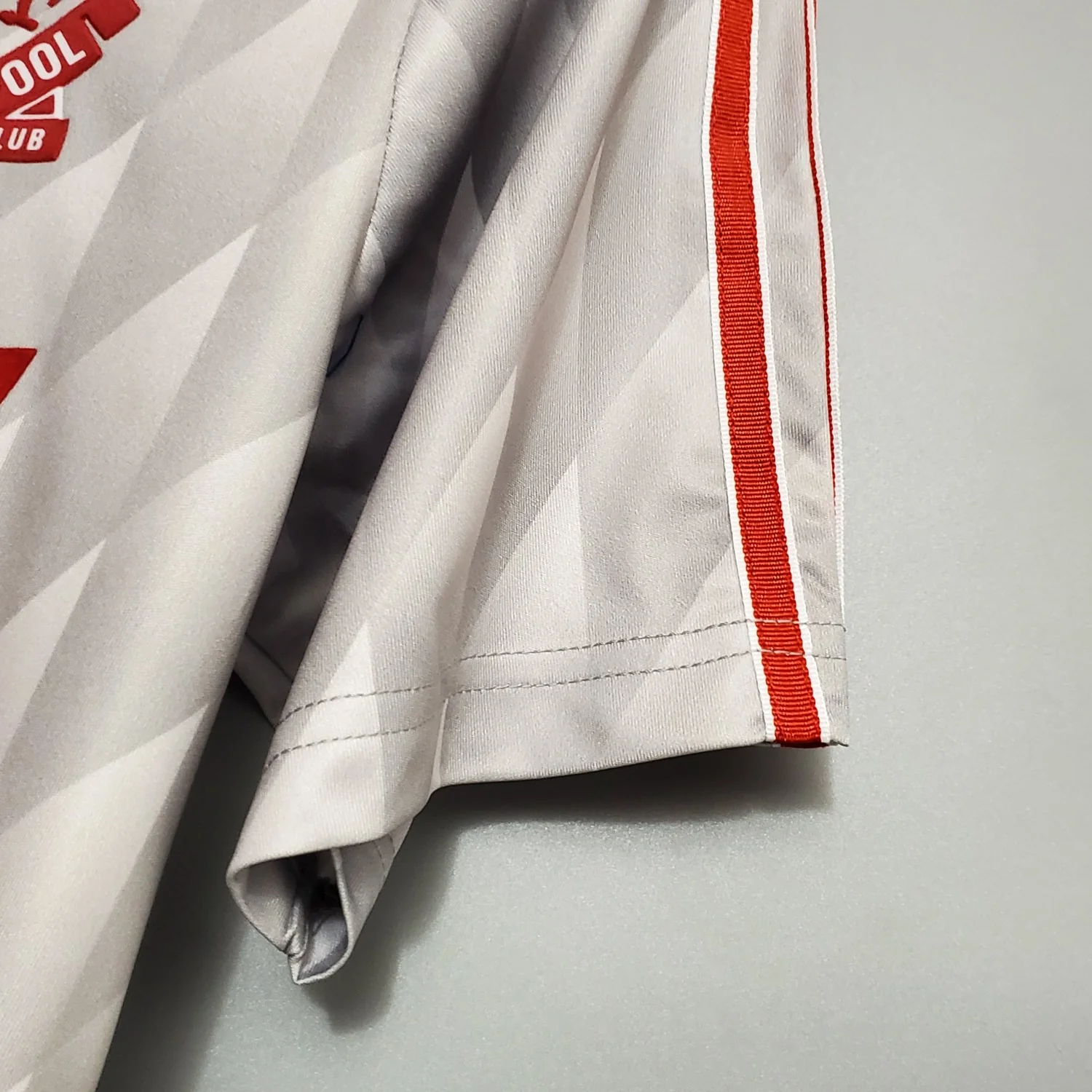 Liverpool Away Retro Jersey 89/91 - Image 6