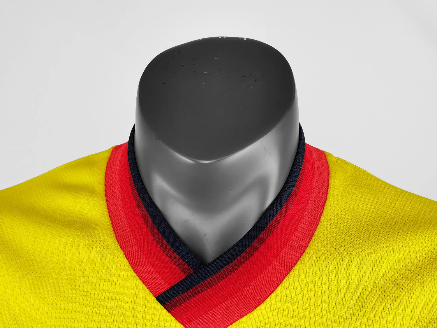 Liverpool Away Retro Jersey 98 - Image 10