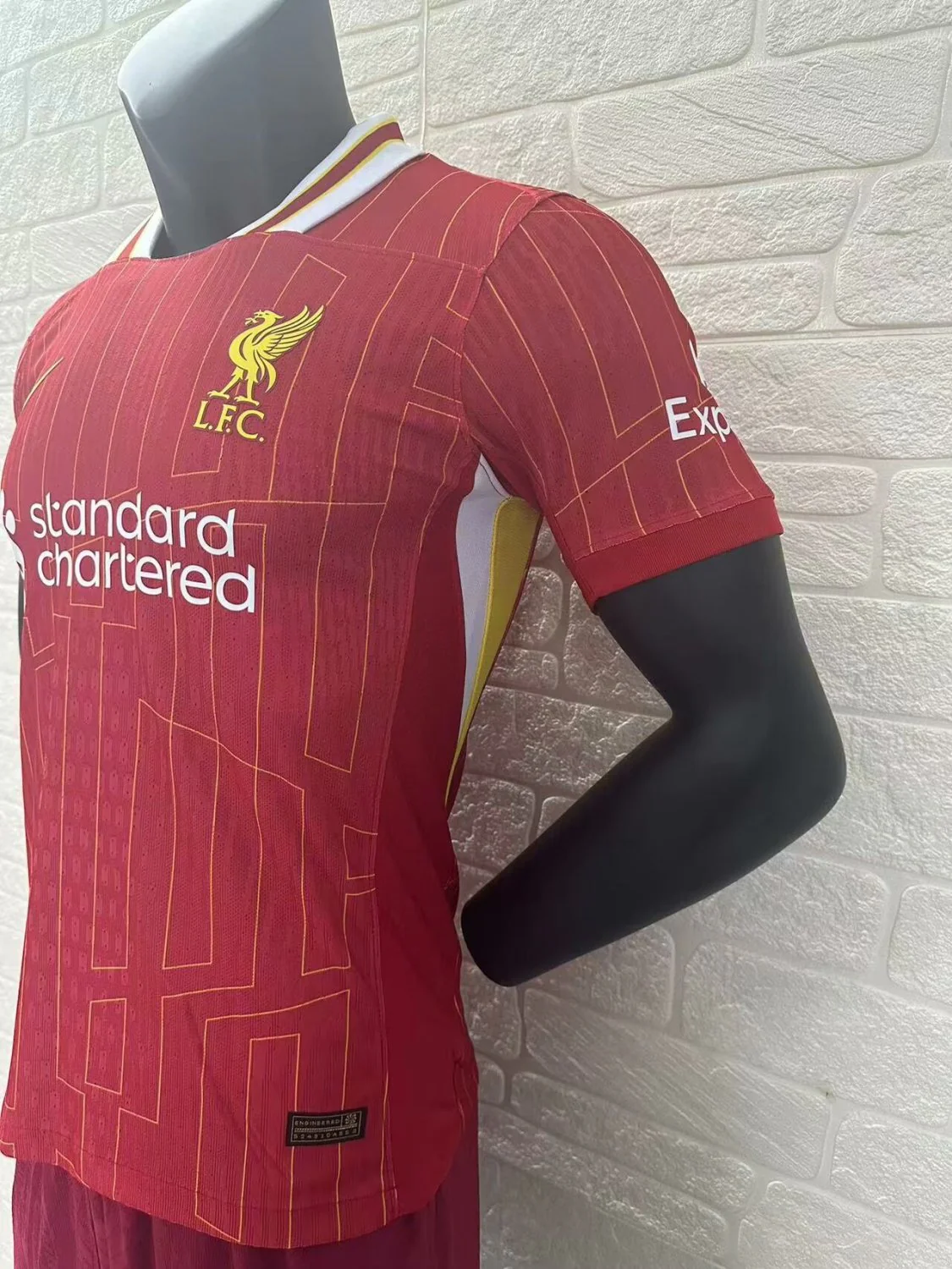 Liverpool Home Player Version Jersey 24/25 - Image 10