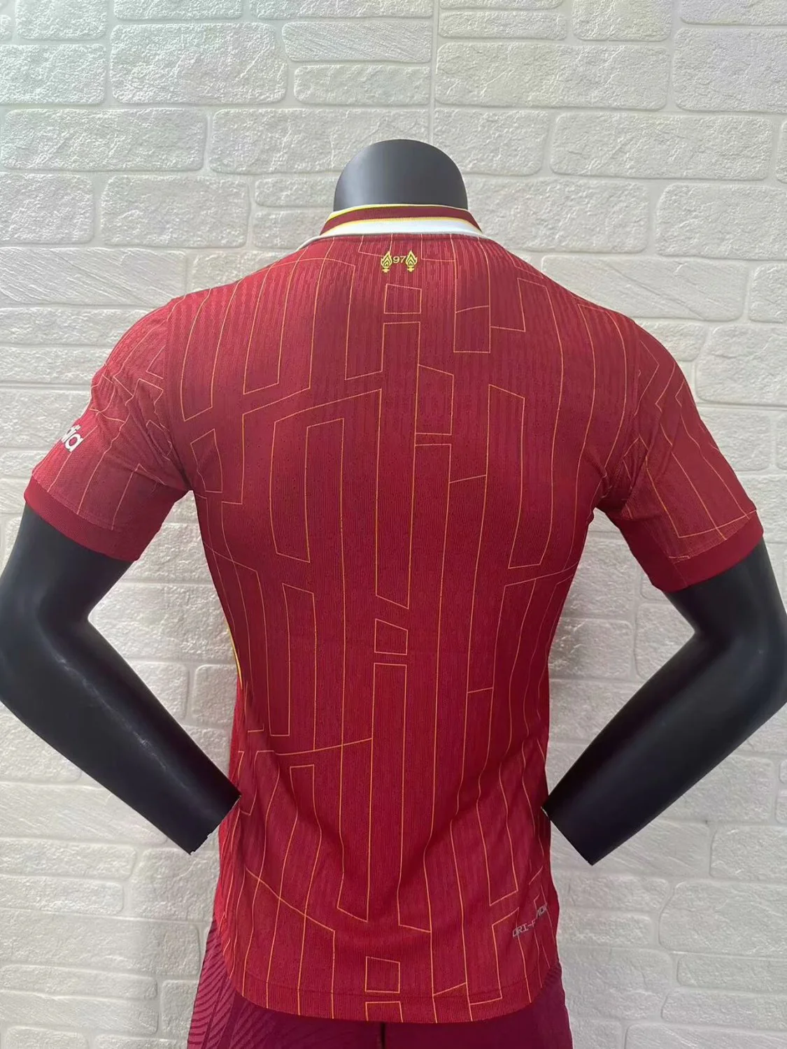 Liverpool Home Player Version Jersey 24/25 - Image 14