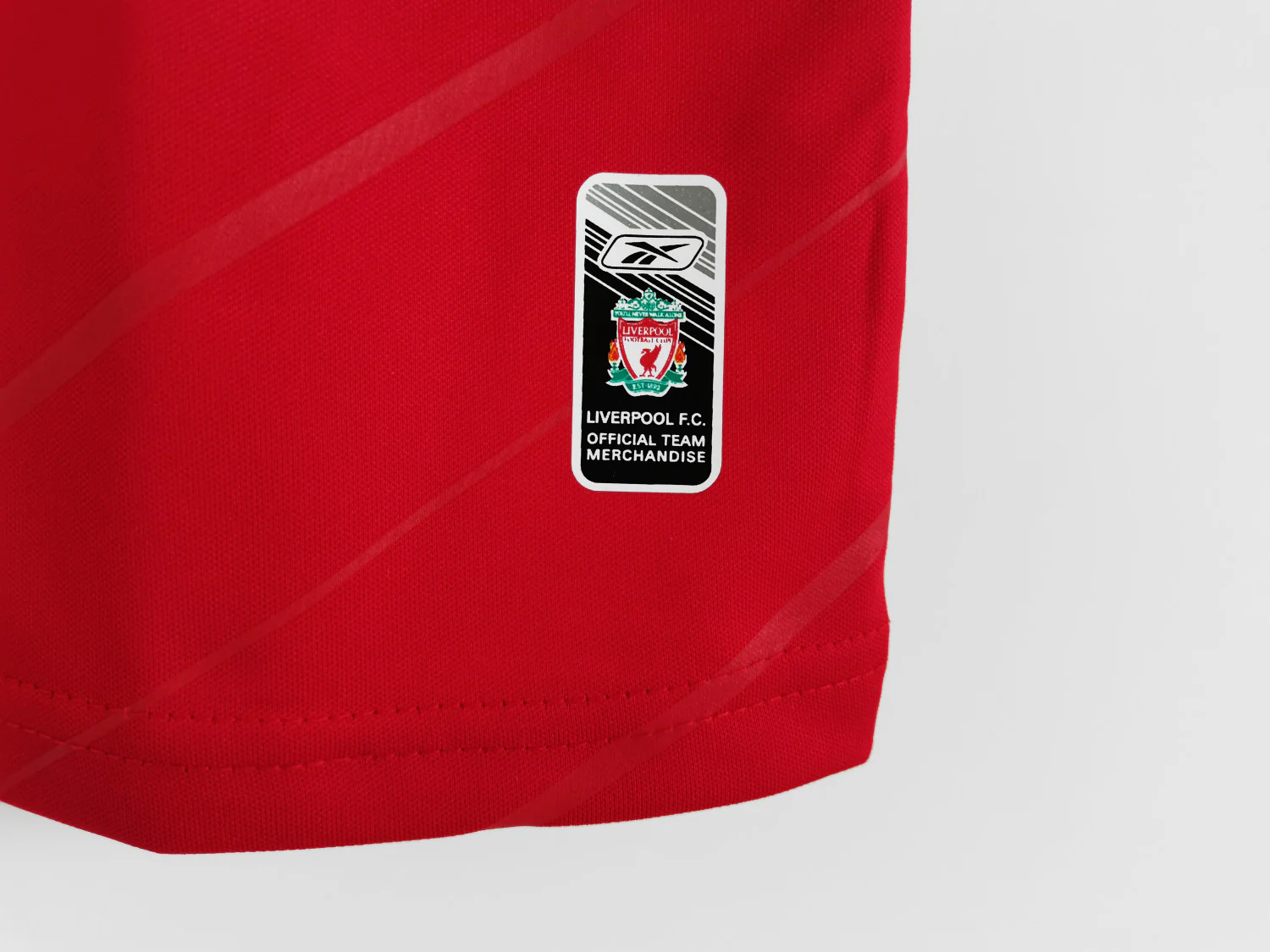 Liverpool Home Retro Jersey 05/06 - Image 12