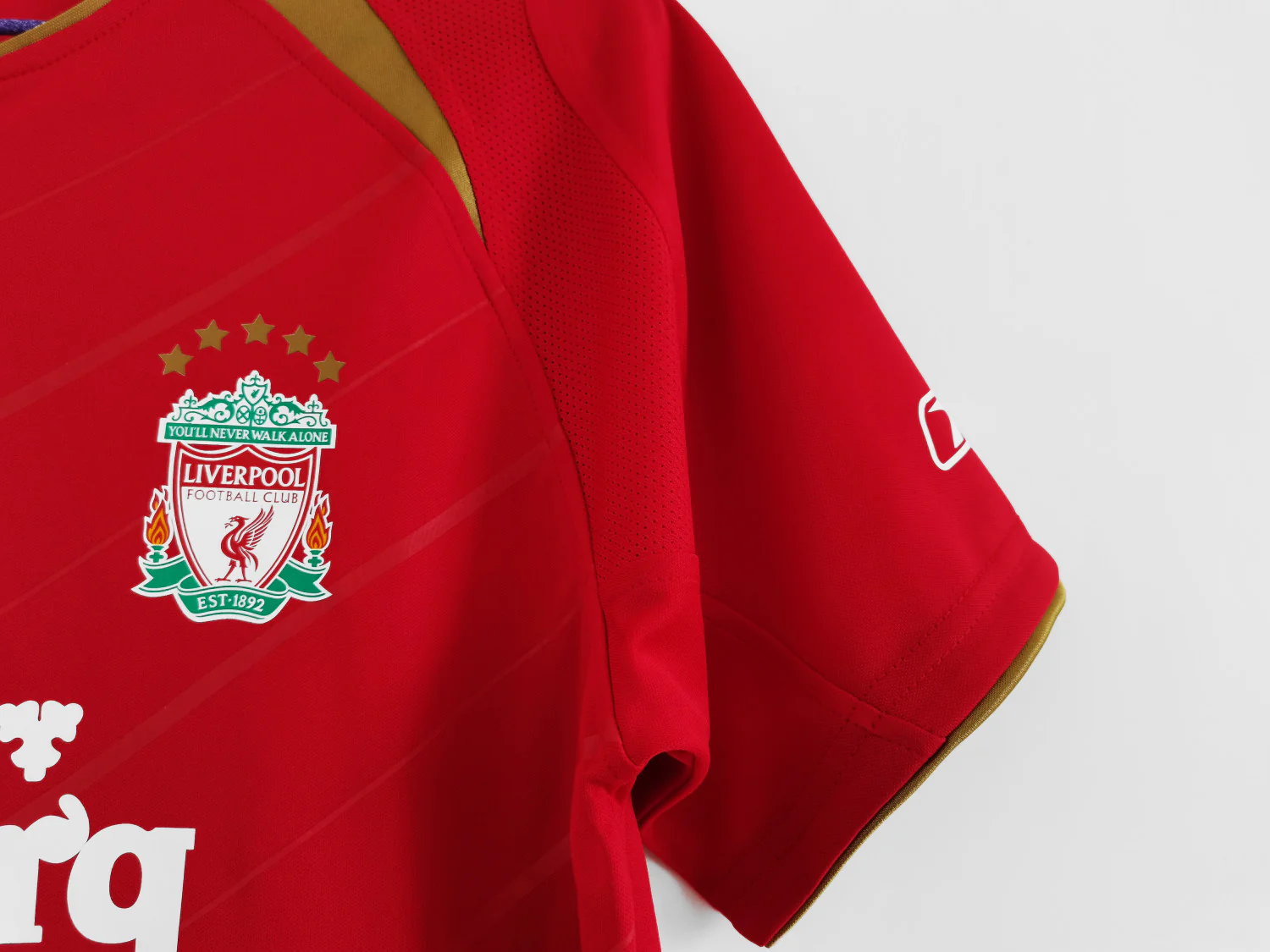 Liverpool Home Retro Jersey 05/06 - Image 13