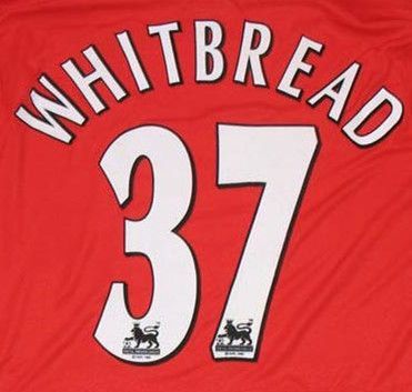 Liverpool Home Retro Jersey 05/06 - Image 3