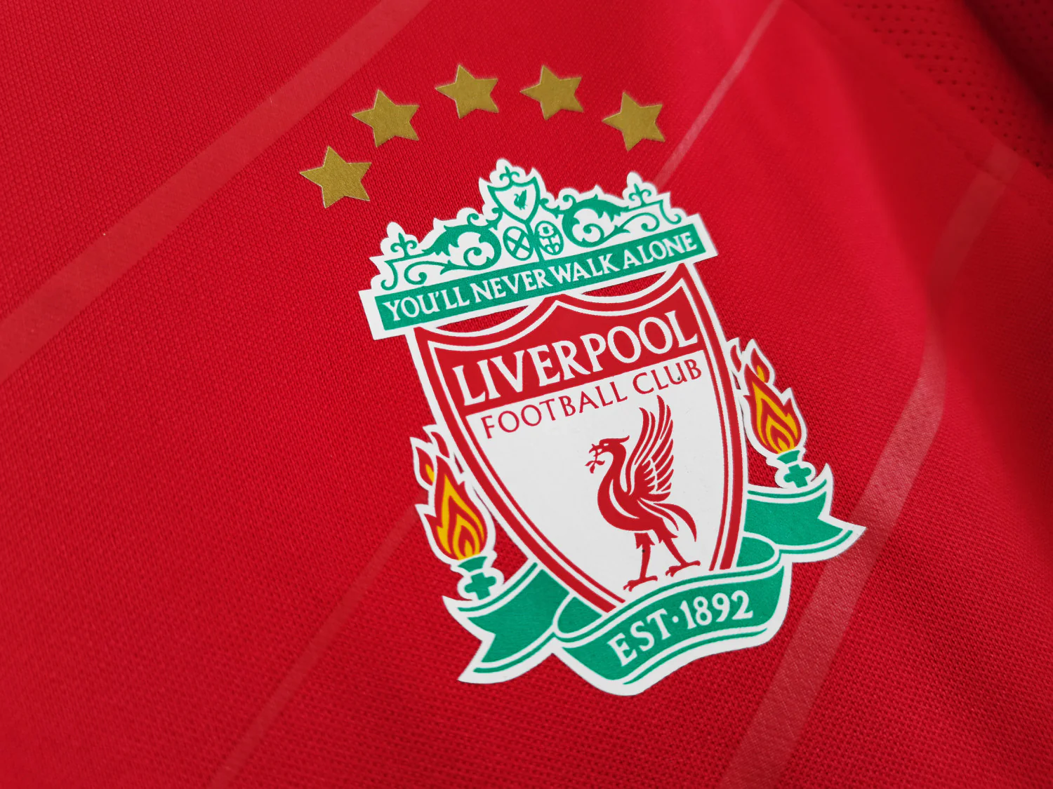 Liverpool Home Retro Jersey 05/06 - Image 5