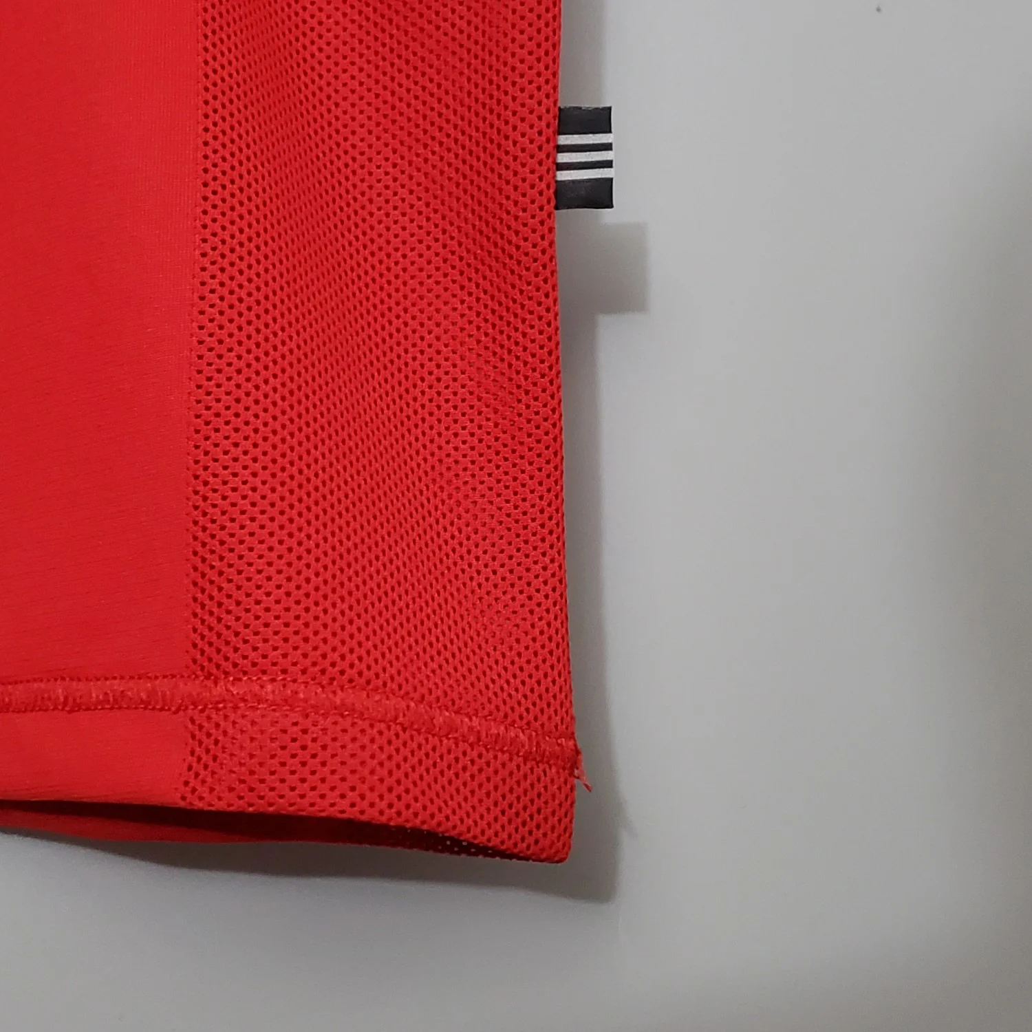 Liverpool Home Retro Jersey 1995/96 - Image 6