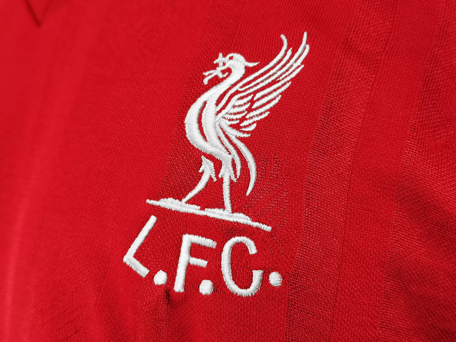 Liverpool Home Retro Jersey 85/86 - Image 5
