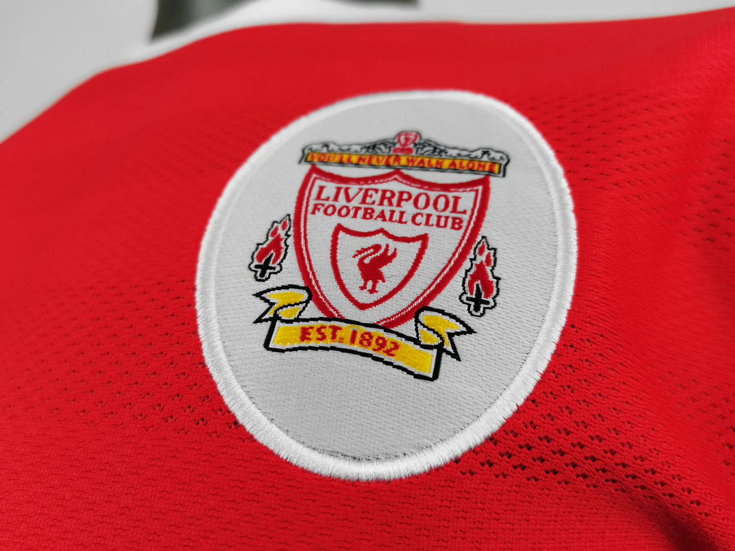 Liverpool Home Retro Jersey 98 - Image 4
