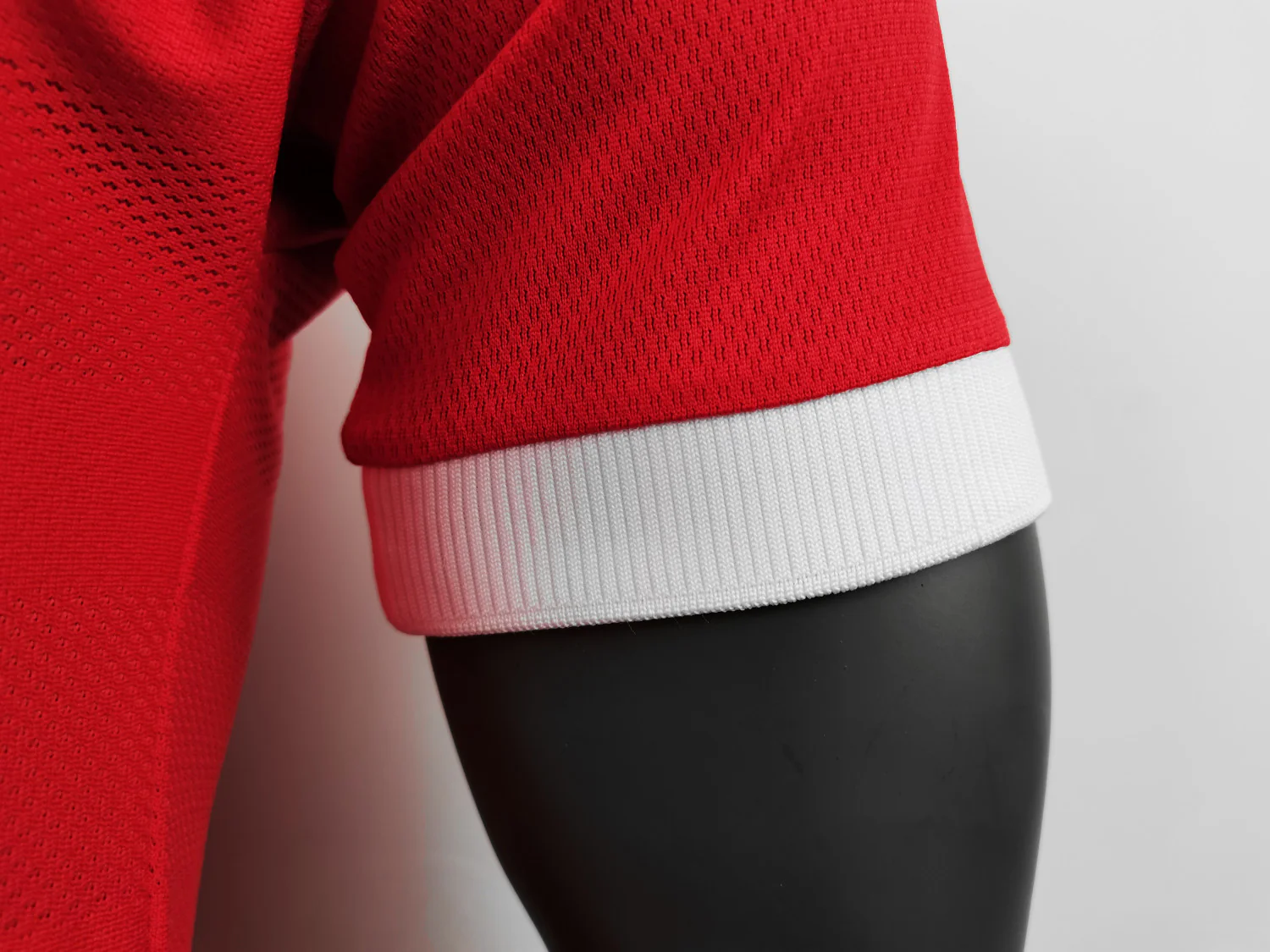 Liverpool Home Retro Jersey 98 - Image 8