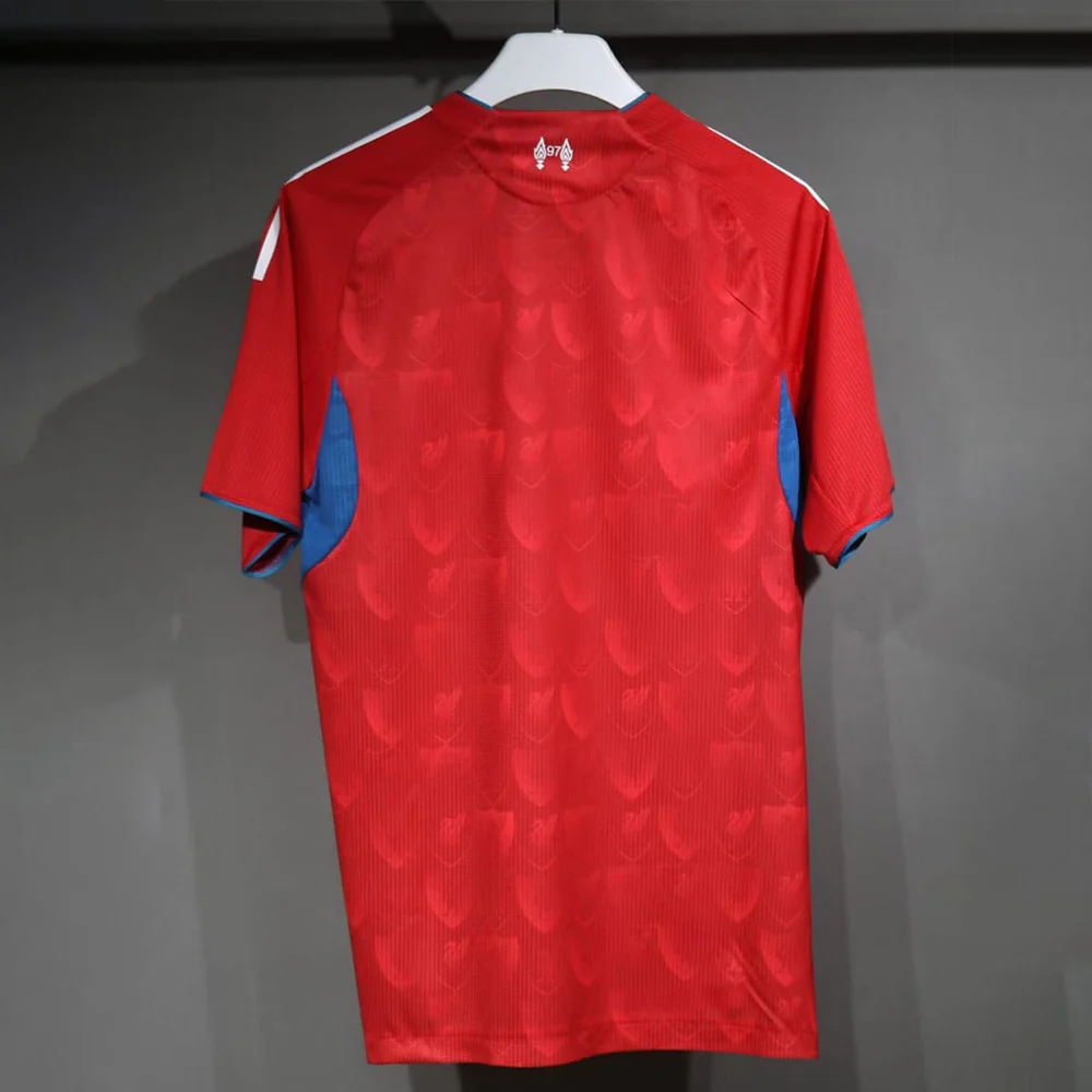 Liverpool Retro Special Edition Man Jersey 25/26 - Image 2